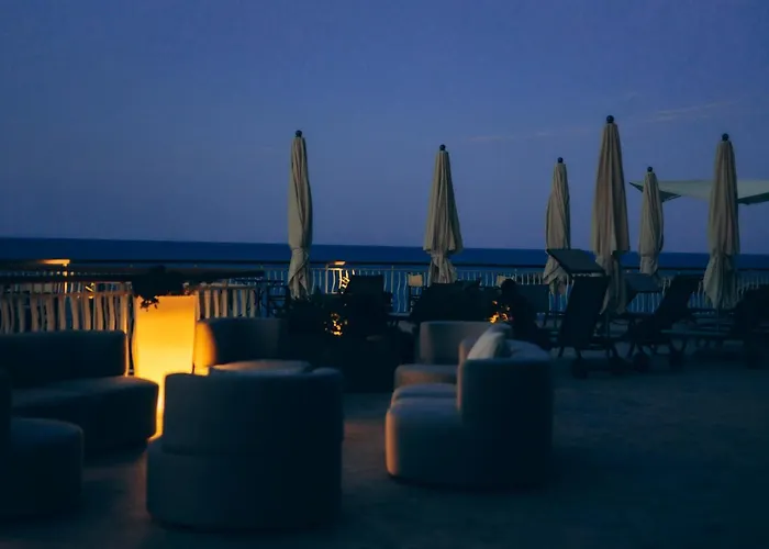 Hotel Arc En Ciel 4*