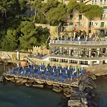 Arc En Ciel Hotel