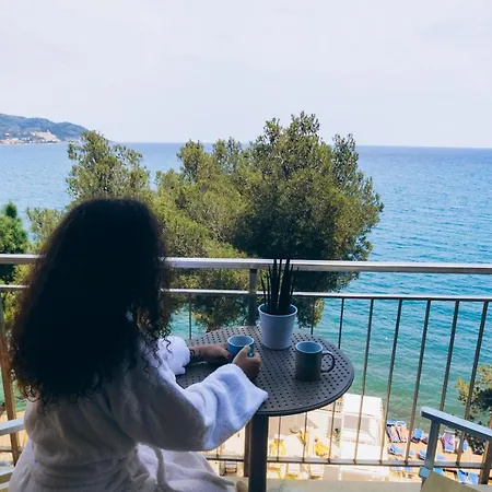 Arc En Ciel Hotel