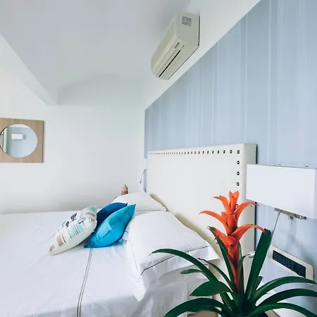 Arc En Ciel Hotel 4*