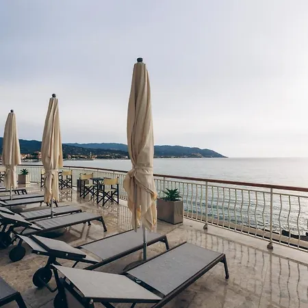 Arc En Ciel Hotel Diano Marina