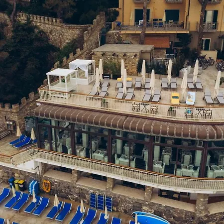 Szálloda Arc En Ciel 4*