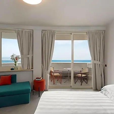 Arc En Ciel Hotel Diano Marina