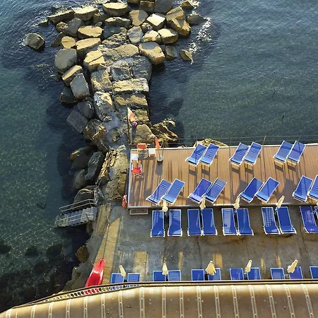 Szálloda Arc En Ciel Diano Marina