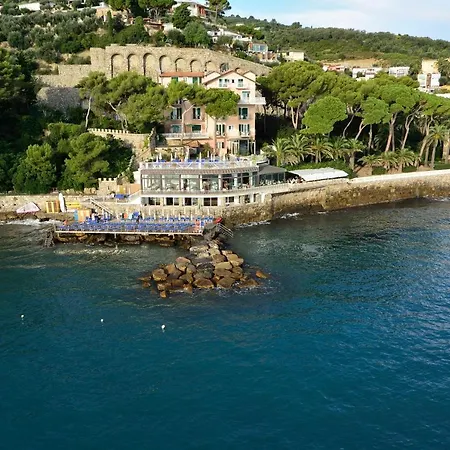 Arc En Ciel 4* Diano Marina