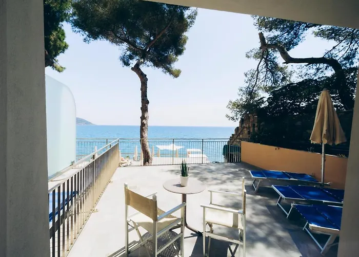 Hotel Arc En Ciel Diano Marina