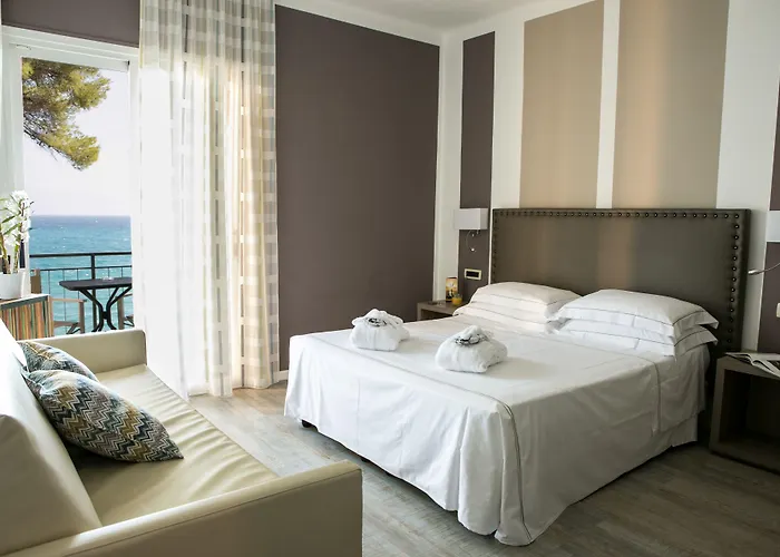 Hotel Arc En Ciel Diano Marina