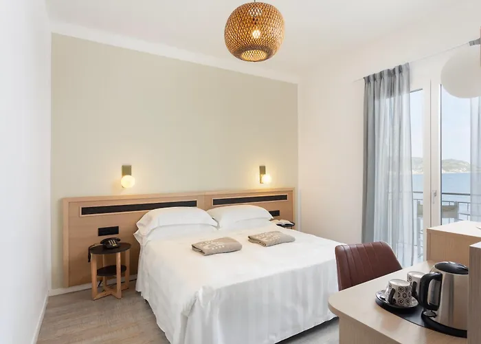 Arc En Ciel Hotel 4*