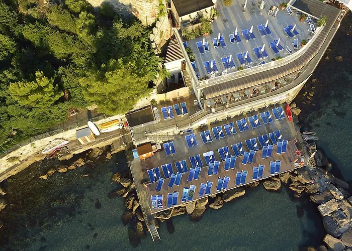 Hotel Arc En Ciel 4*